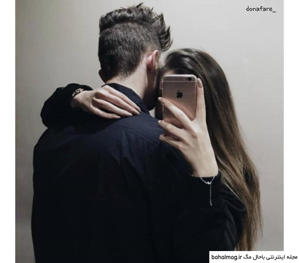  ژست عکس دونفره جلو آینه دخترانه