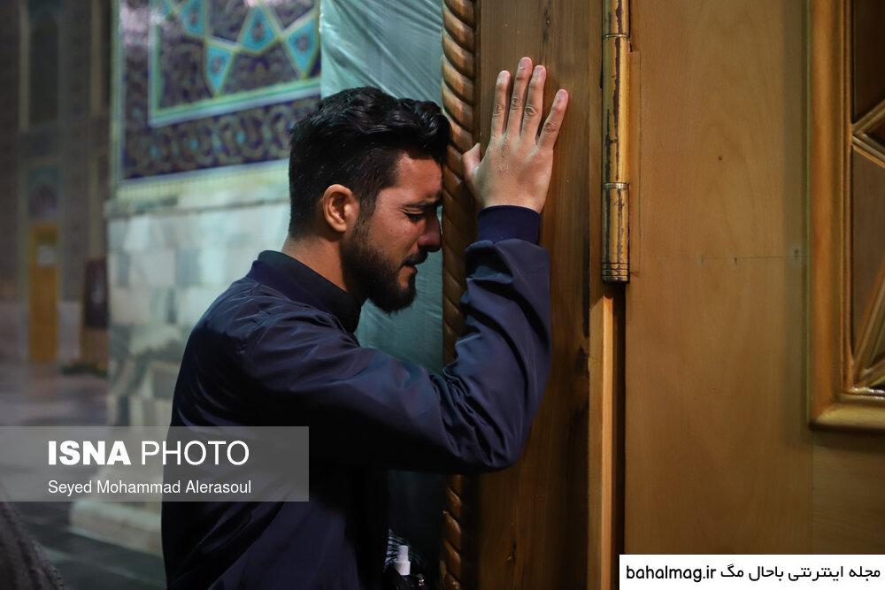 ژست عکس با چادر در حرم امام رضا