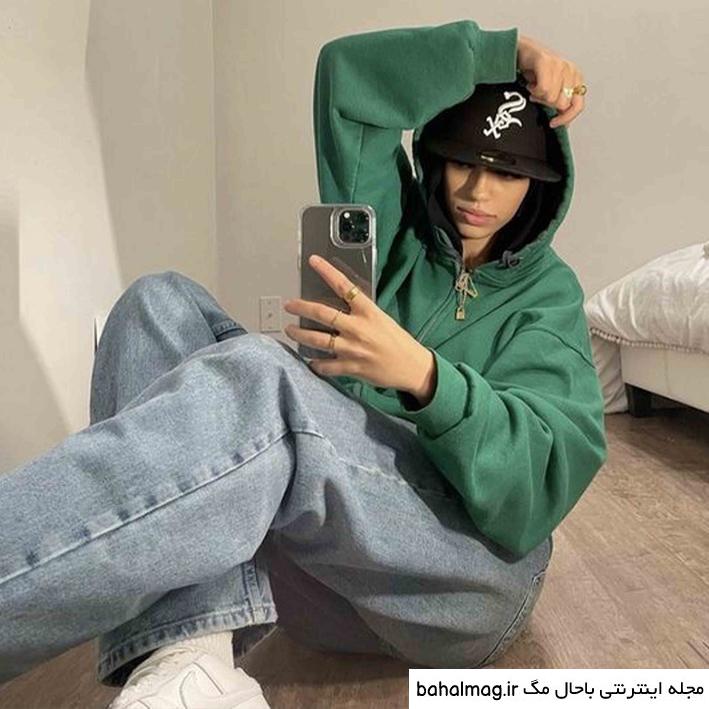 ژست عکس دونفره جلو آینه با کیفیت