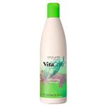 شاور ژل اوریفلیم سری Vita Care مدل Refreshing حجم 250 میل