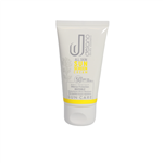 کرم ضدآفتاب spf 50 دلانو فاقد چربی بی رنگ 50ML